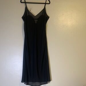 Soft Surroundings Womens Sheer V-Neck Slip 
Size L/XL